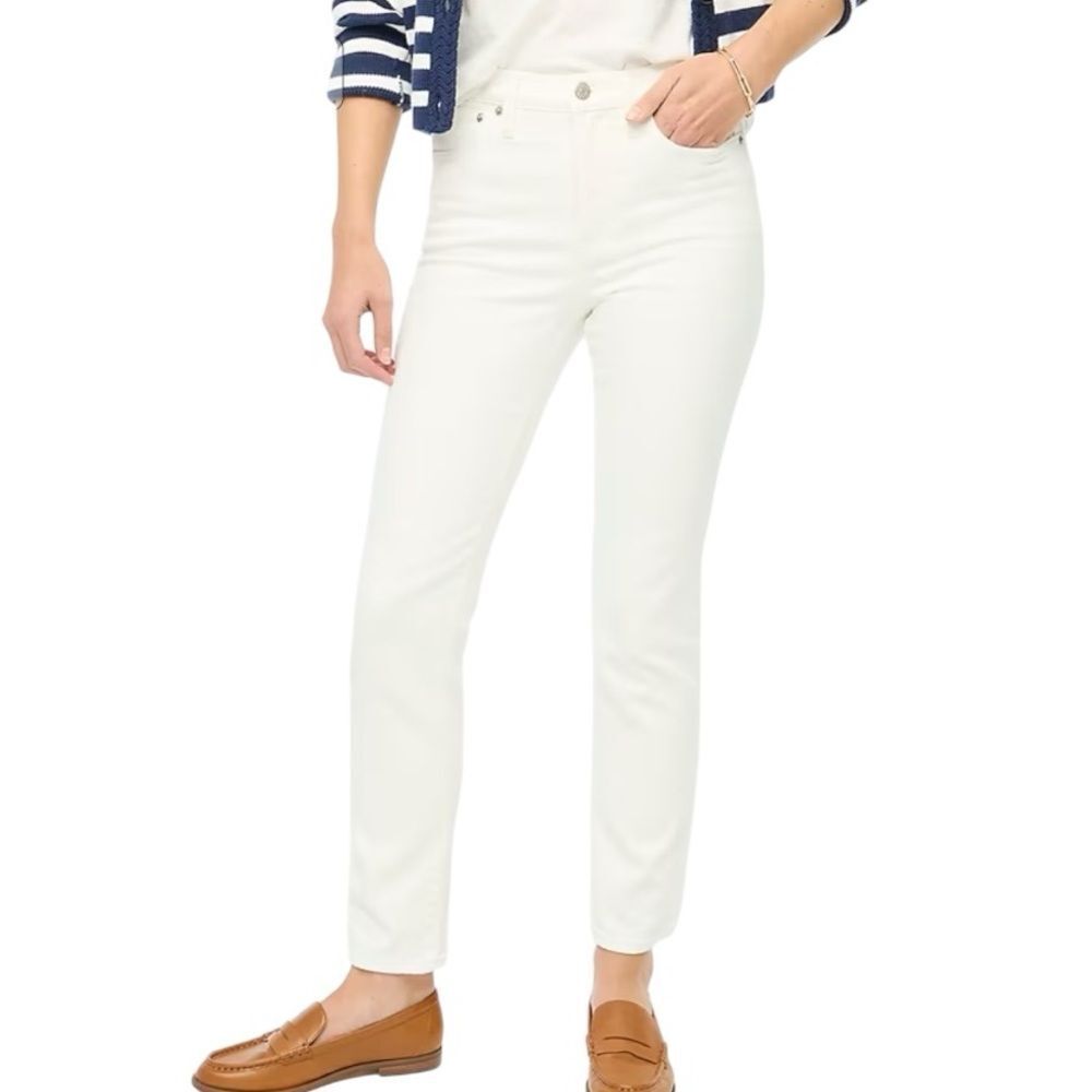 J Crew Essential straight white jean in all-day stretch‎ Womens Size 28